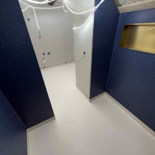 Vådrumsvinyl montering Holbæk