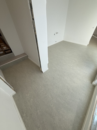 Linoleum montering i rum