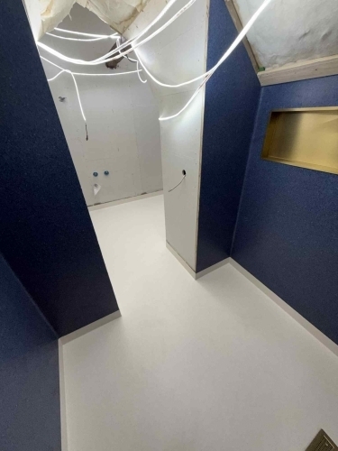 Vådrumsvinyl montering Holbæk